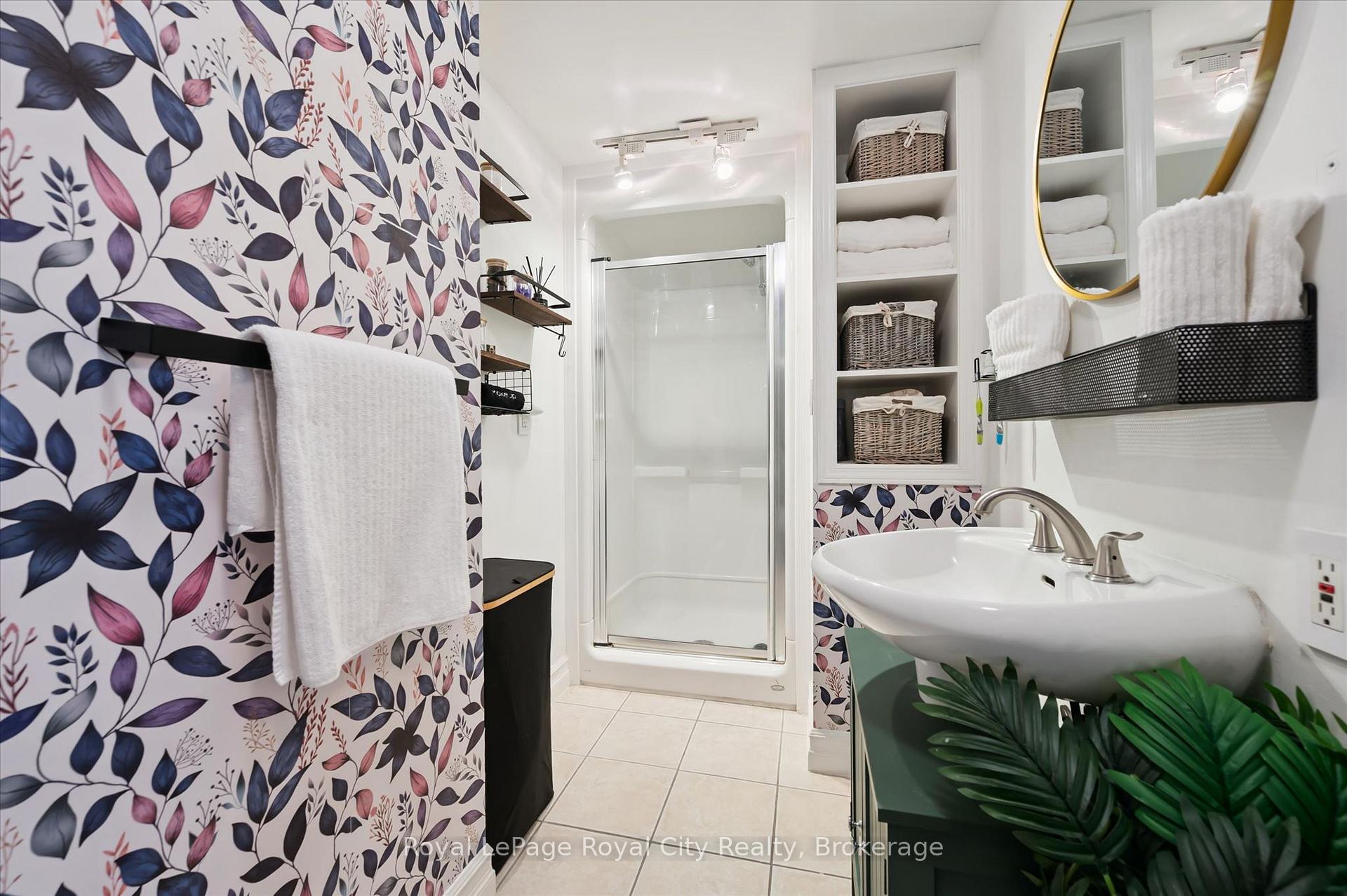 Photo 14 of Unit 25, 941 Gordon Street, Guelph, Kortright West — HOMEH