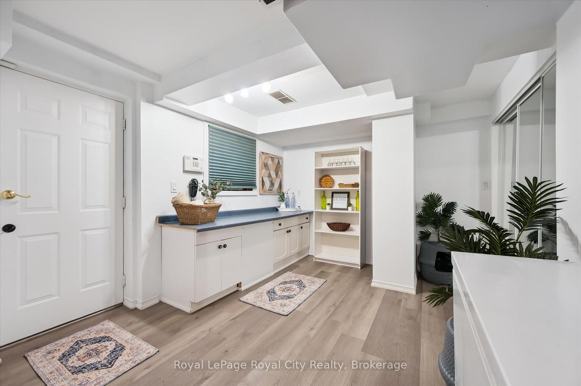 Photo 18 of Unit 25, 941 Gordon Street, Guelph, Kortright West — HOMEH