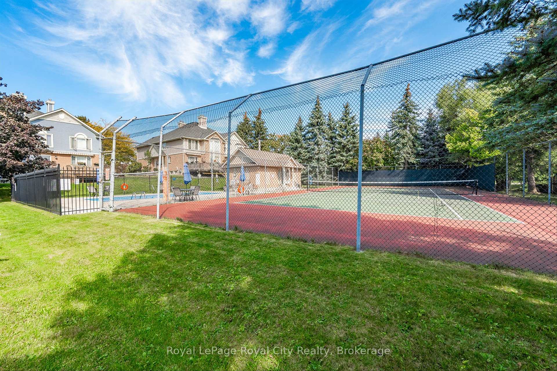 Photo 24 of Unit 25, 941 Gordon Street, Guelph, Kortright West — HOMEH