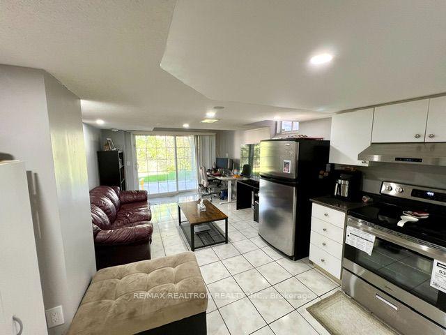Photo 71 of 34 Catchfly Crescent, Brampton, Vales of Castlemore — HOMEH
