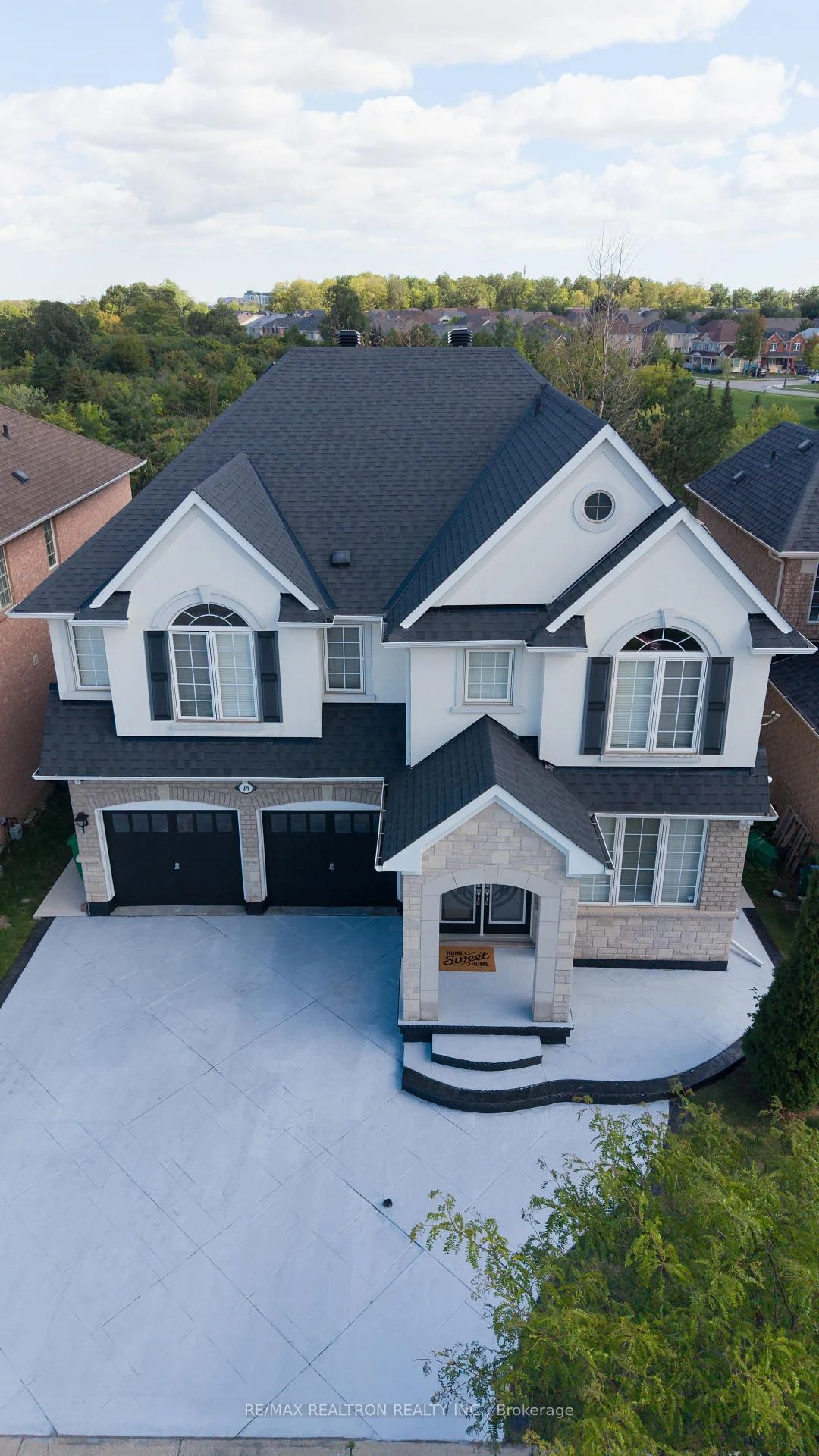 Photo 18 of 34 Catchfly Crescent, Brampton, Vales of Castlemore — HOMEH