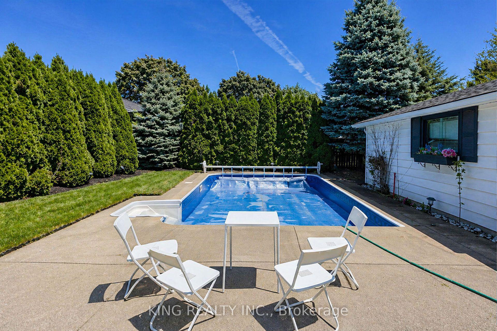 Photo of 476 Bunting Road