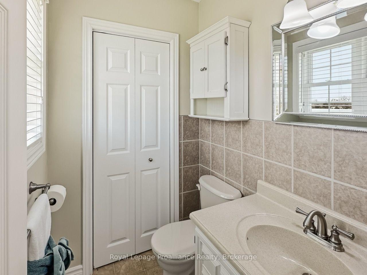 Photo 21 of 305 Valley Road, Prince Edward County, Ameliasburg Ward — HOMEH