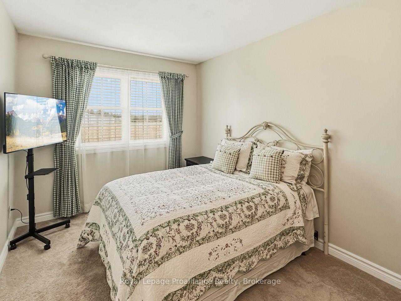 Photo 22 of 305 Valley Road, Prince Edward County, Ameliasburg Ward — HOMEH