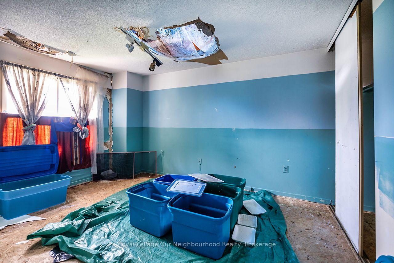 Photo 15 of 24 Coe Drive, Ajax, Central — HOMEH