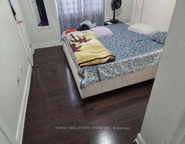 Photo 8 of 48 Bear Run Road, Brampton, Credit Valley — HOMEH