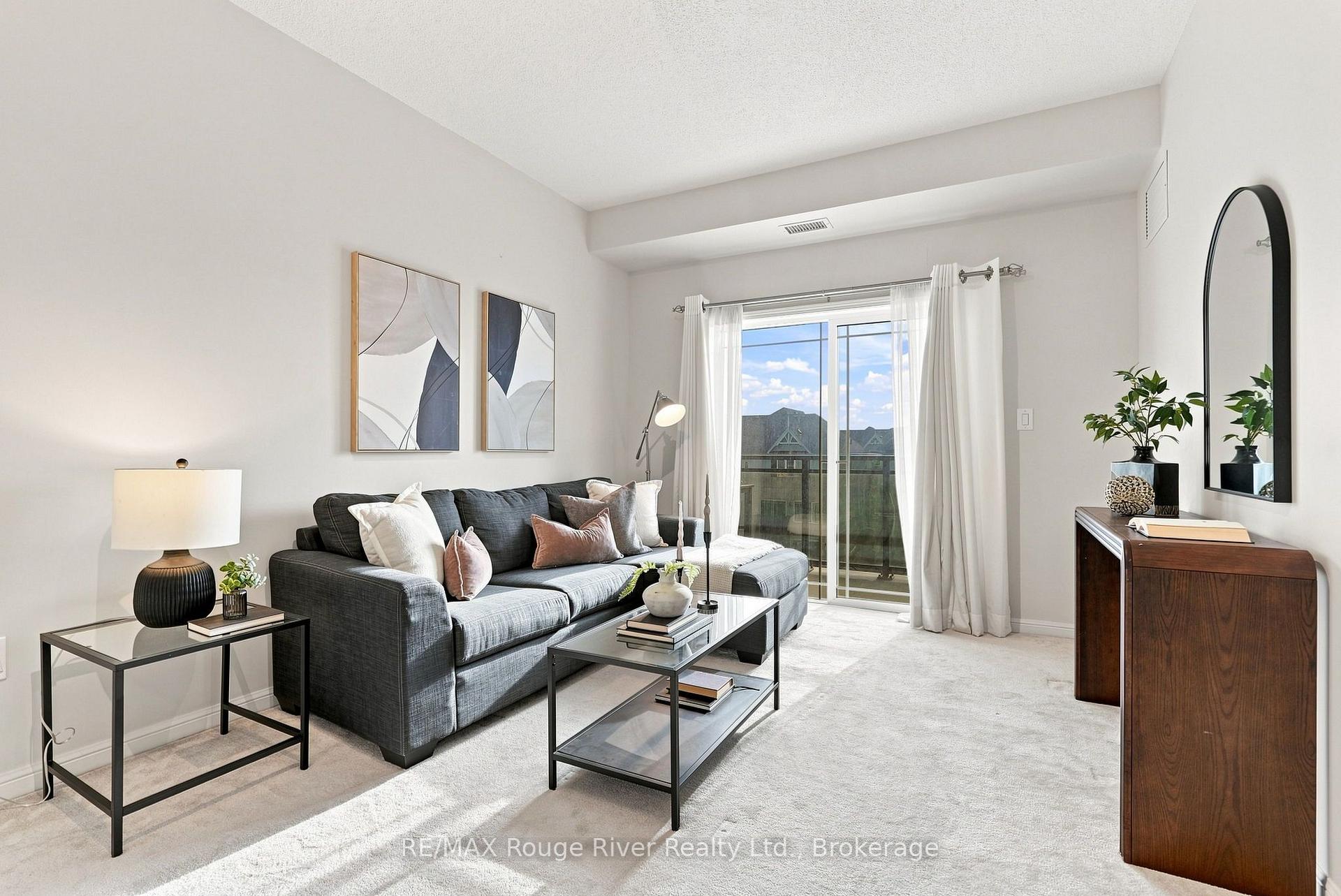 Photo 10 of Unit 311, 1 Sidney Lane, Clarington, Bowmanville — HOMEH