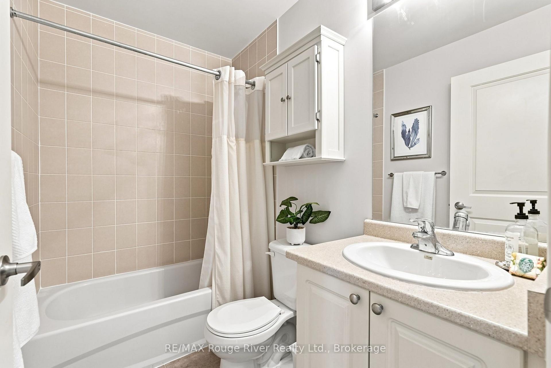 Photo 20 of Unit 311, 1 Sidney Lane, Clarington, Bowmanville — HOMEH