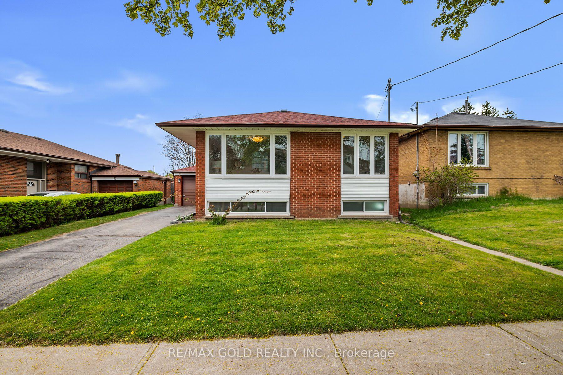 Photo 3 of 3 Willamere Drive, Scarborough, Cliffcrest — HOMEH