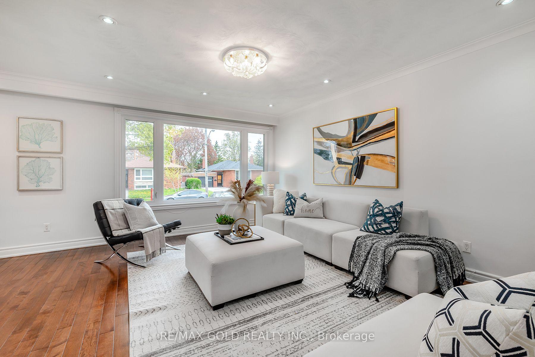 Photo 19 of 3 Willamere Drive, Scarborough, Cliffcrest — HOMEH