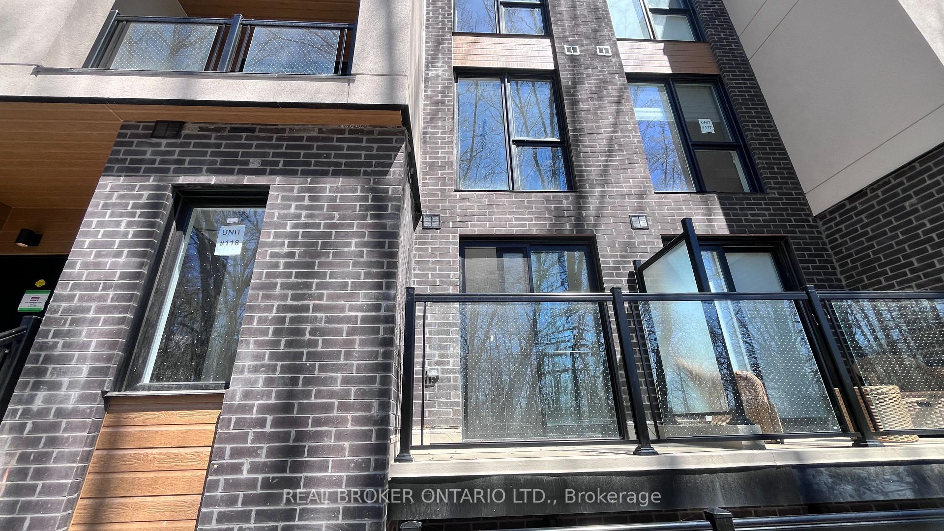 Photo 5 of Unit 11, 170 Clonmore Drive, Scarborough, Birchcliffe-Cliffside — HOMEH