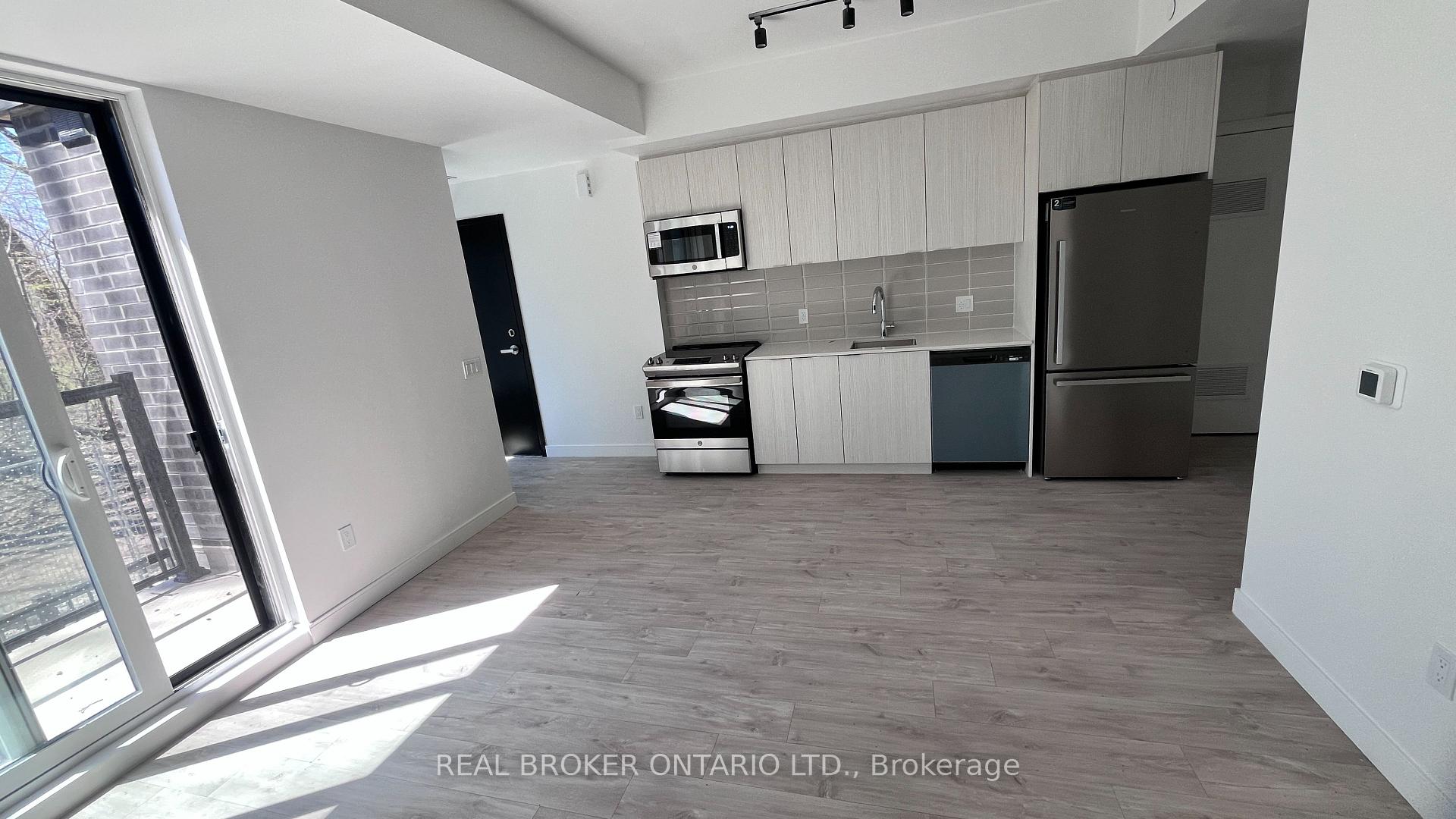 Photo 15 of Unit 11, 170 Clonmore Drive, Scarborough, Birchcliffe-Cliffside — HOMEH