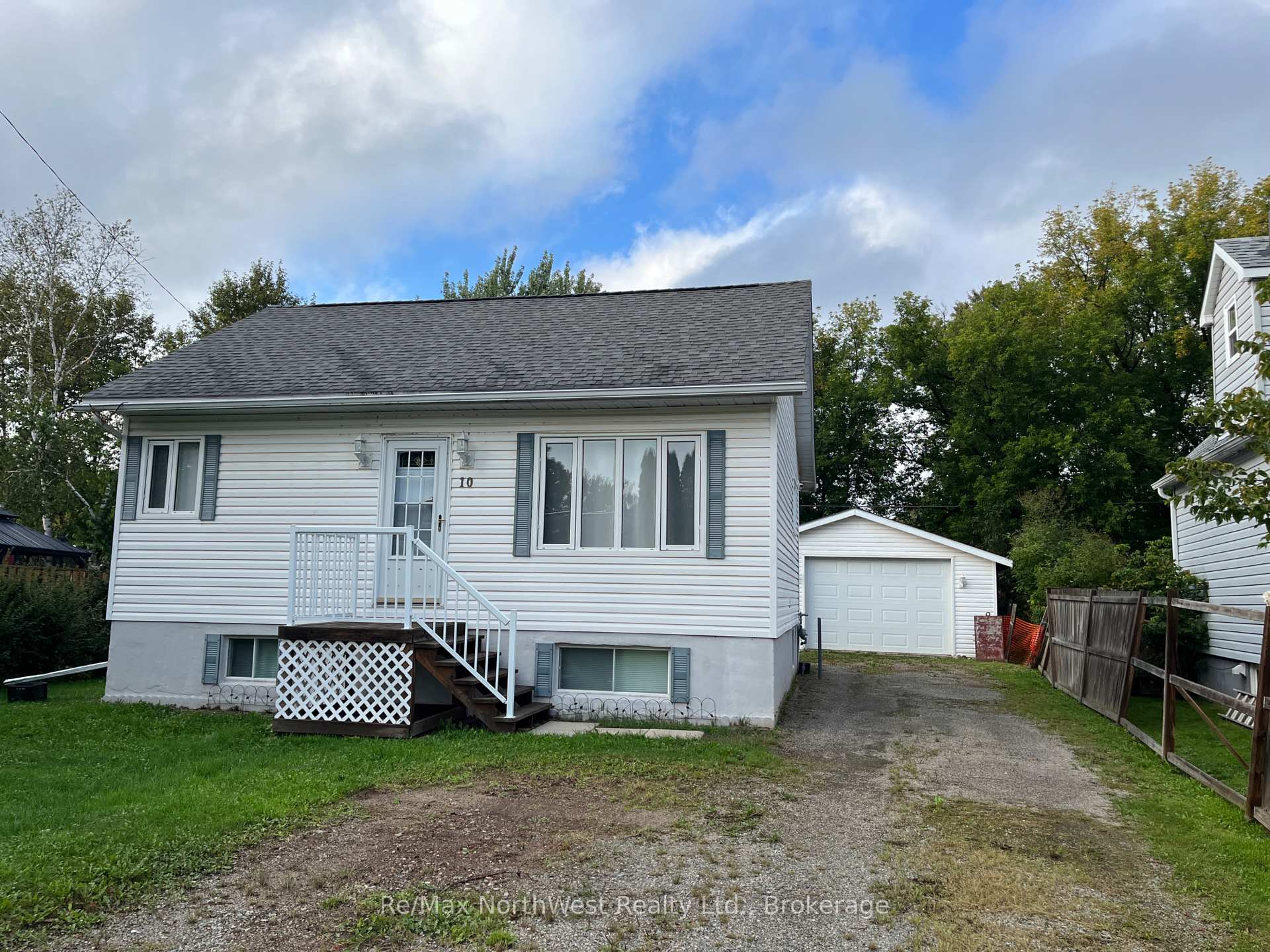 Photo of 10 Spruce Road