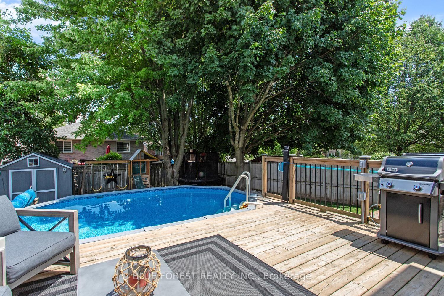 Photo 35 of 51 Hickory Boulevard W, Strathroy-Caradoc, SE — HOMEH