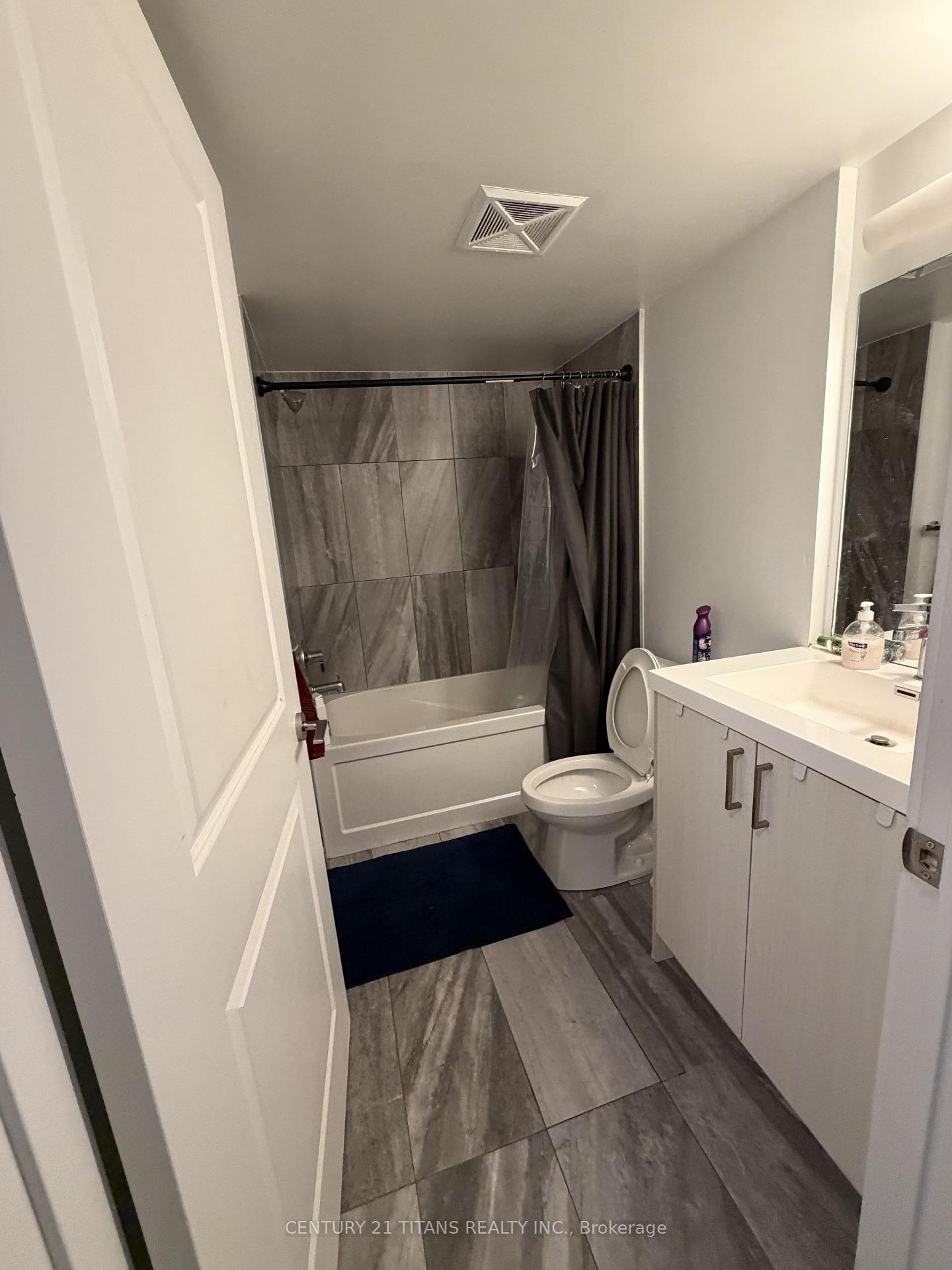 Photo 14 of Unit 107, 155 Downsview Park Boulevard, North York, Downsview-Roding-CFB — HOMEH