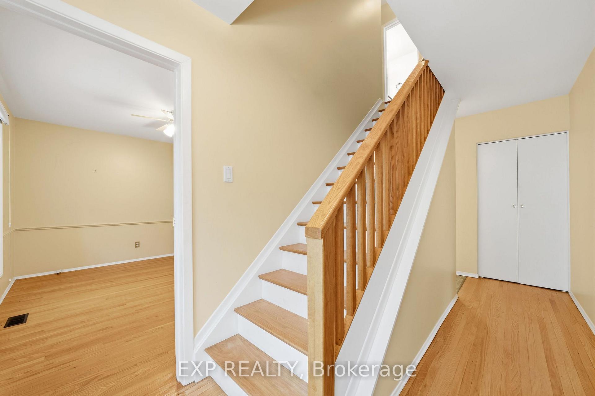 Photo 13 of 42 Queen Mary Crescent, London, North L — HOMEH