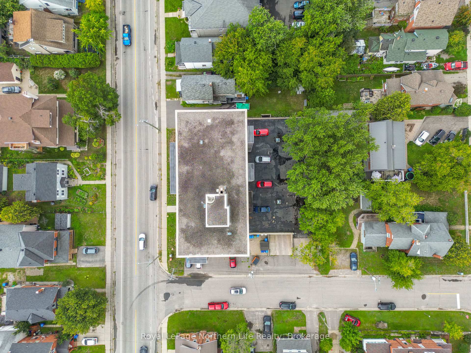 Photo 5 of Unit 202, 810 Main Street W, North Bay, West End — HOMEH