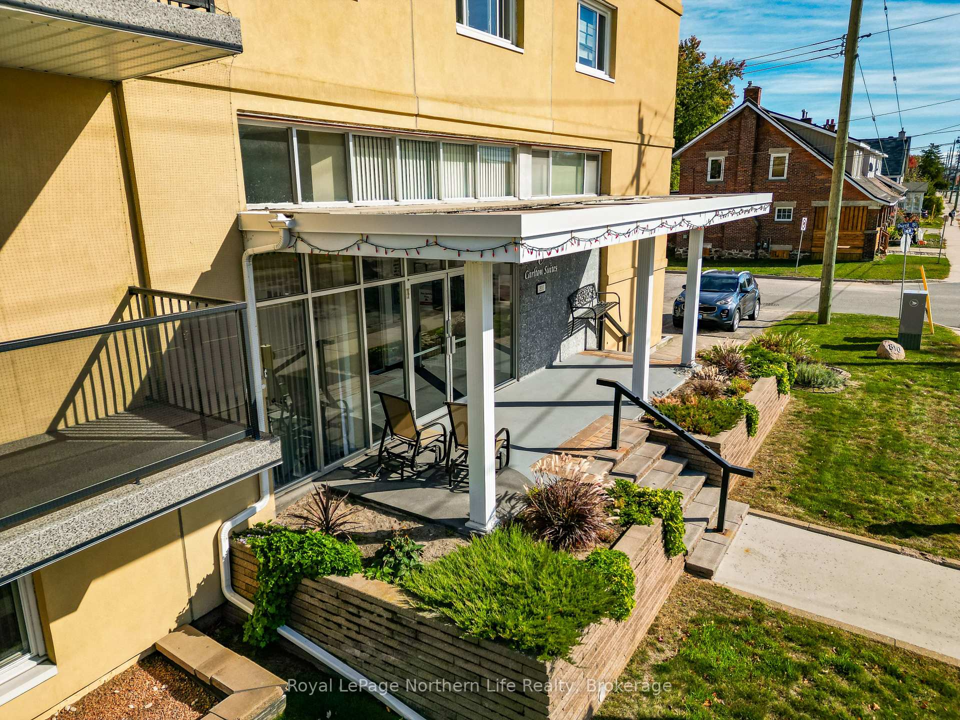 Photo 7 of Unit 202, 810 Main Street W, North Bay, West End — HOMEH