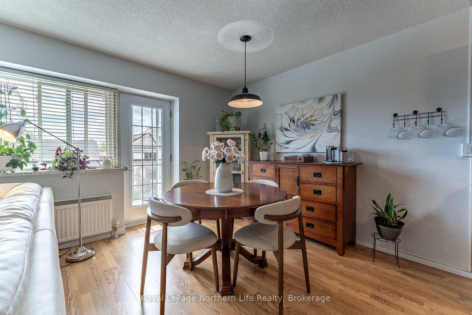 Photo 18 of Unit 202, 810 Main Street W, North Bay, West End — HOMEH