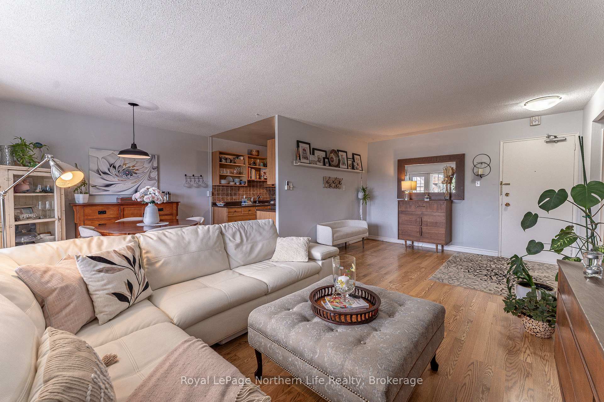 Photo 21 of Unit 202, 810 Main Street W, North Bay, West End — HOMEH
