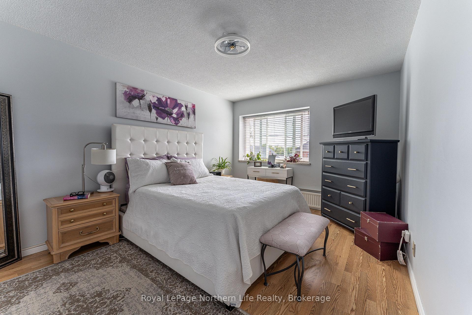 Photo 25 of Unit 202, 810 Main Street W, North Bay, West End — HOMEH