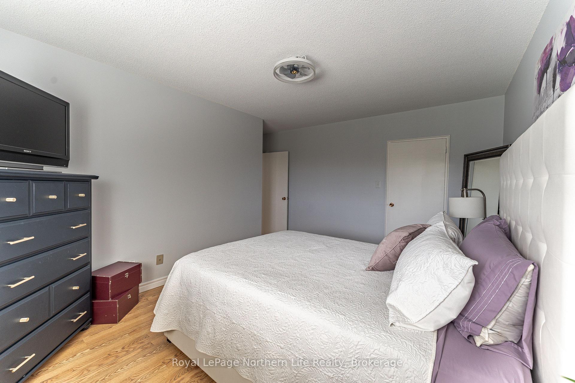 Photo 28 of Unit 202, 810 Main Street W, North Bay, West End — HOMEH