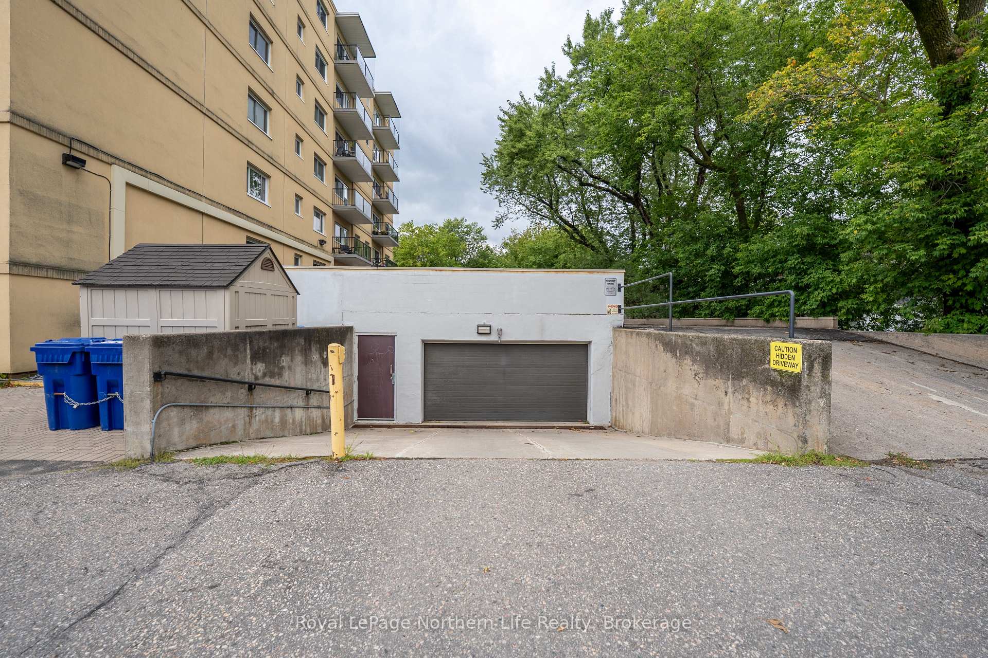 Photo 42 of Unit 202, 810 Main Street W, North Bay, West End — HOMEH