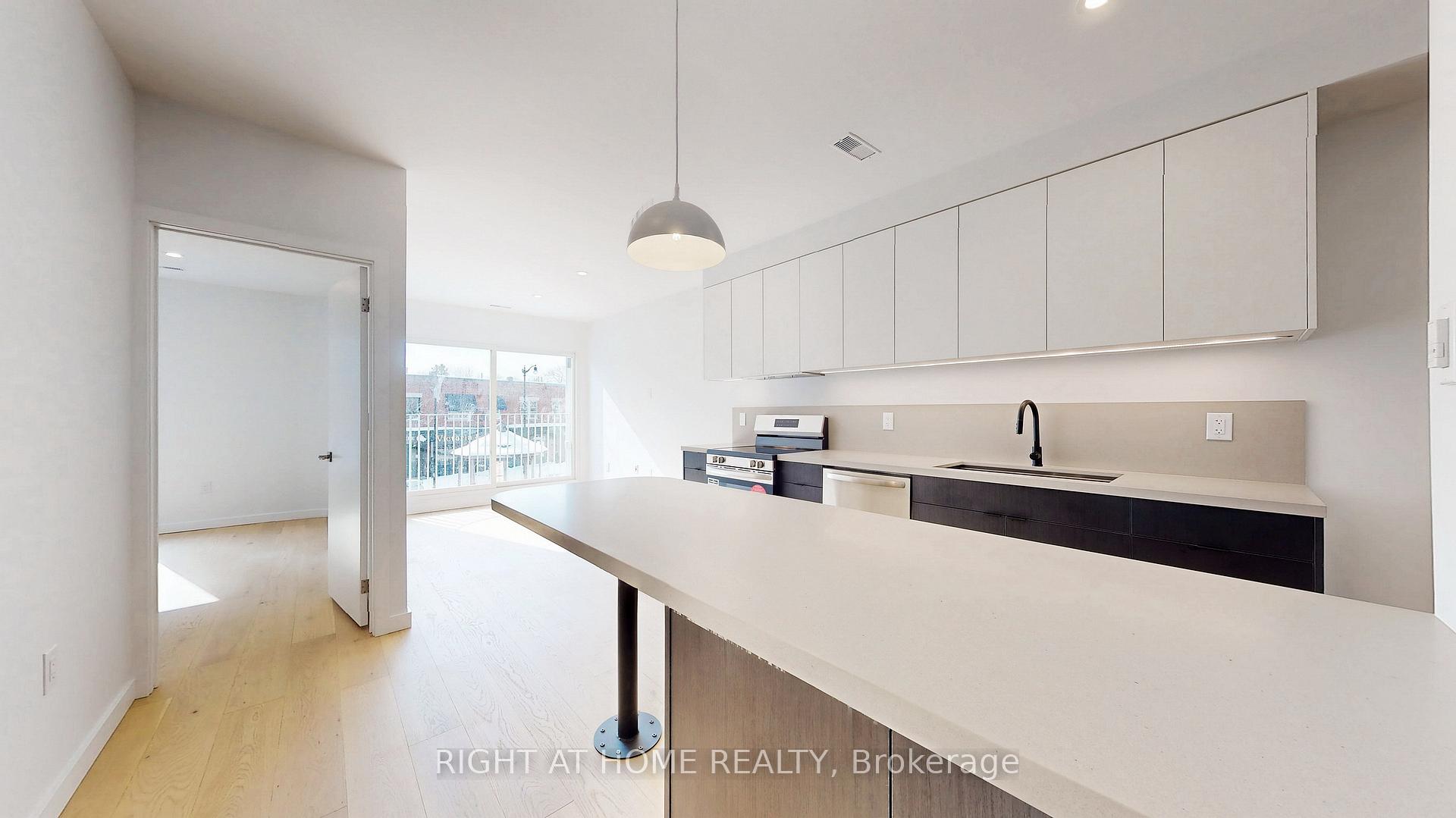 Photo of Unit Unit 3, 3122 Dundas Street W
