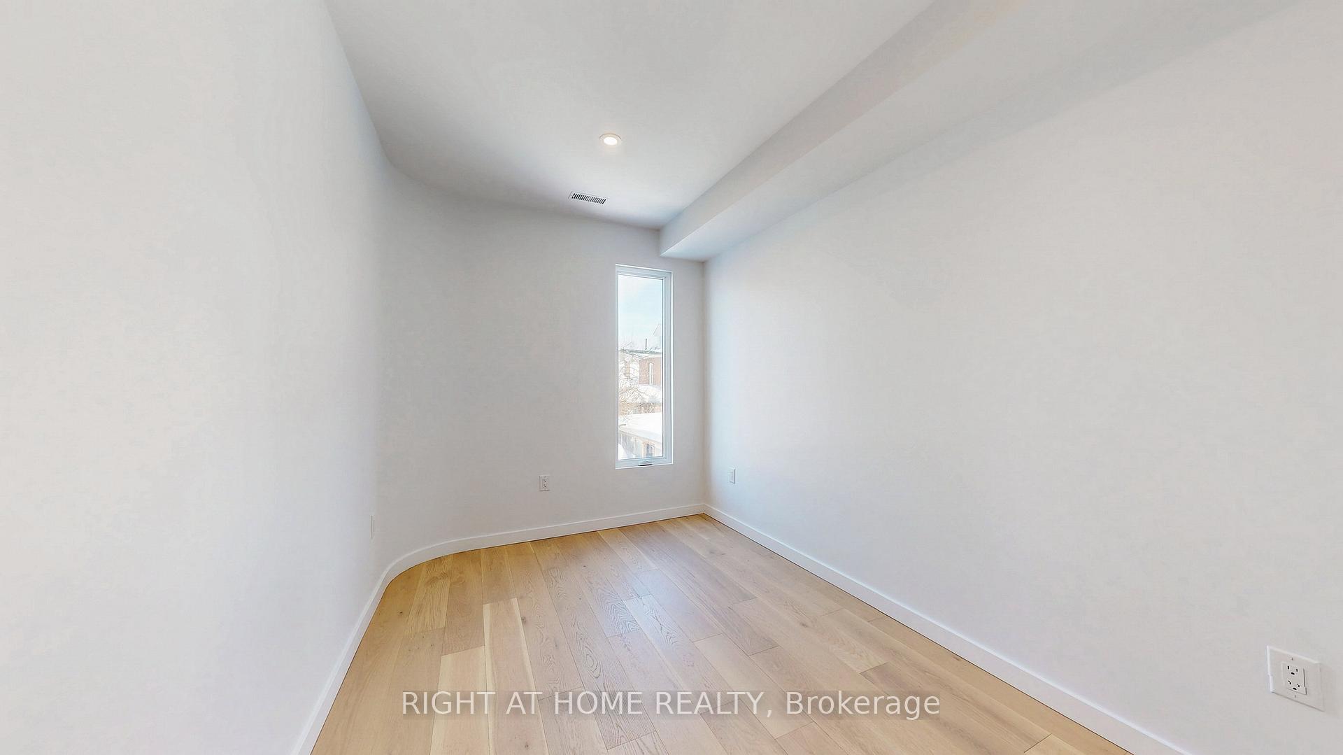 Photo 9 of Unit Unit 3, 3122 Dundas Street W, Toronto, Junction Area — HOMEH