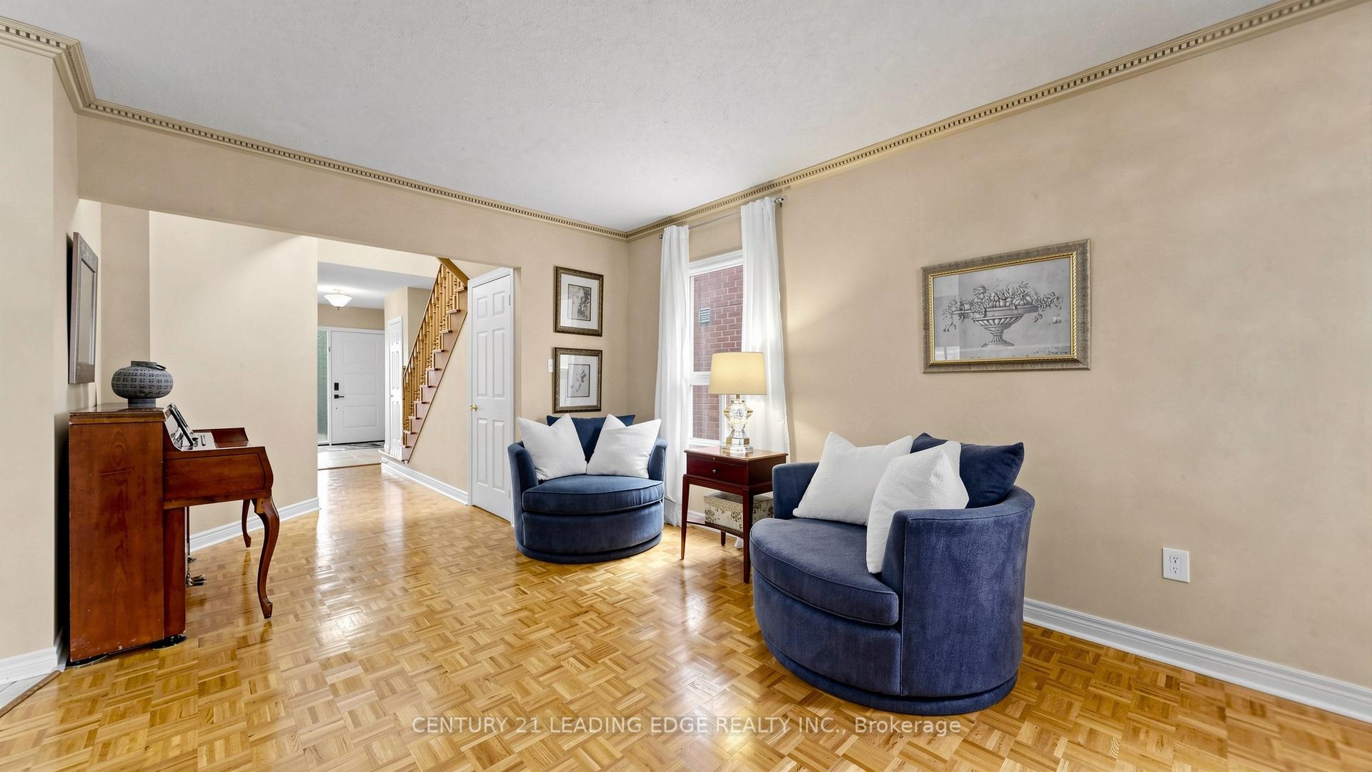 Photo 5 of 168 Valentina Drive, Markham, Village Green-South Unionville — HOMEH