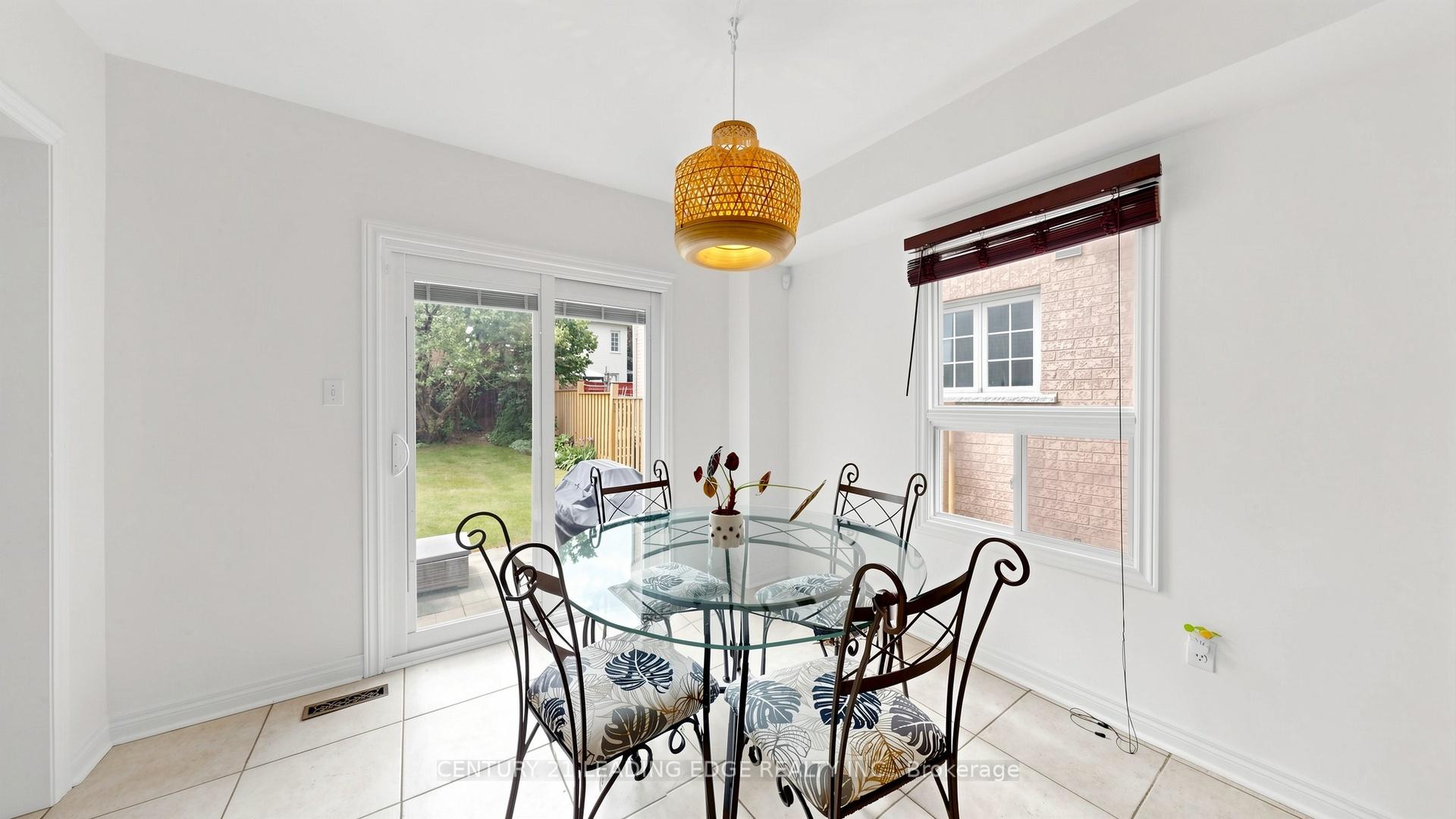 Photo 17 of 168 Valentina Drive, Markham, Village Green-South Unionville — HOMEH