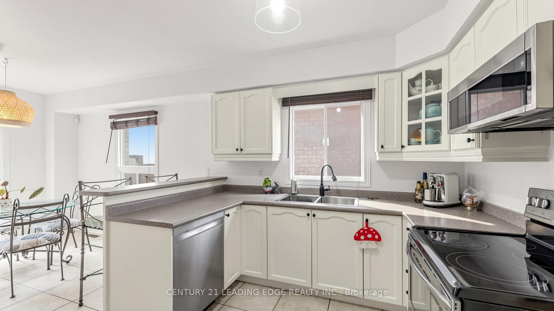 Photo 20 of 168 Valentina Drive, Markham, Village Green-South Unionville — HOMEH