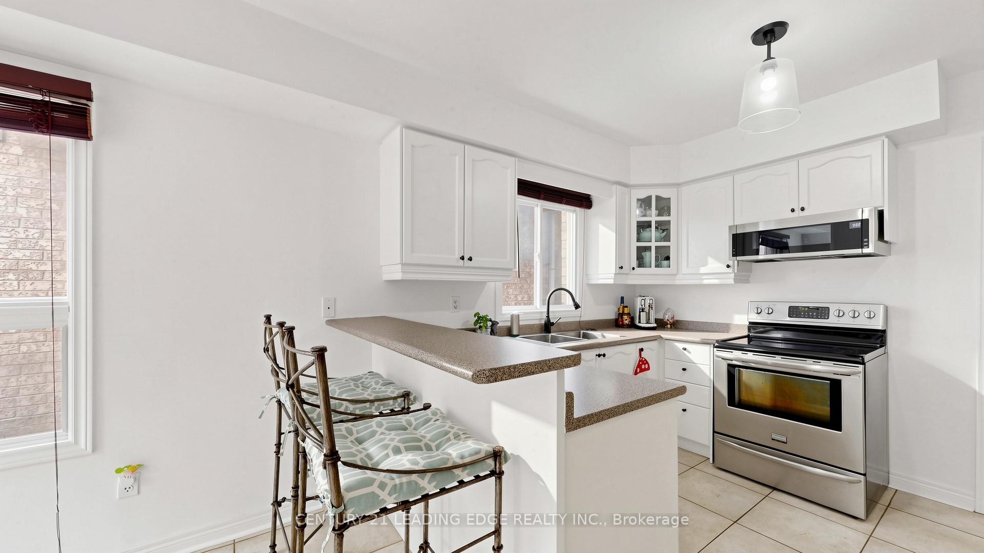 Photo 21 of 168 Valentina Drive, Markham, Village Green-South Unionville — HOMEH