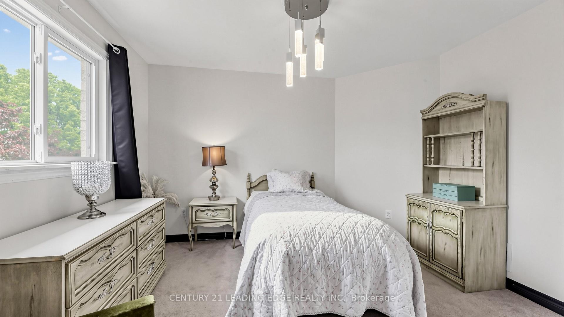 Photo 30 of 168 Valentina Drive, Markham, Village Green-South Unionville — HOMEH