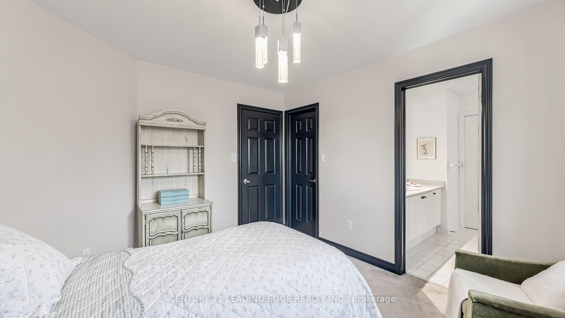 Photo 31 of 168 Valentina Drive, Markham, Village Green-South Unionville — HOMEH