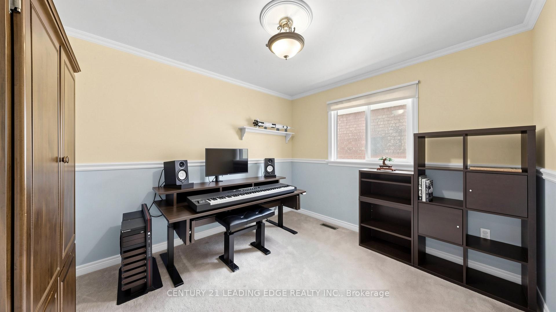 Photo 33 of 168 Valentina Drive, Markham, Village Green-South Unionville — HOMEH