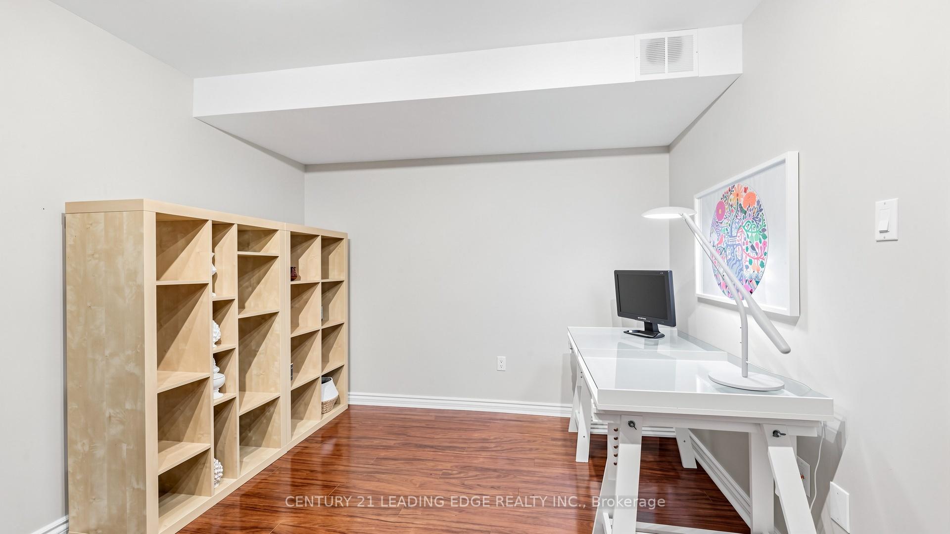 Photo 40 of 168 Valentina Drive, Markham, Village Green-South Unionville — HOMEH
