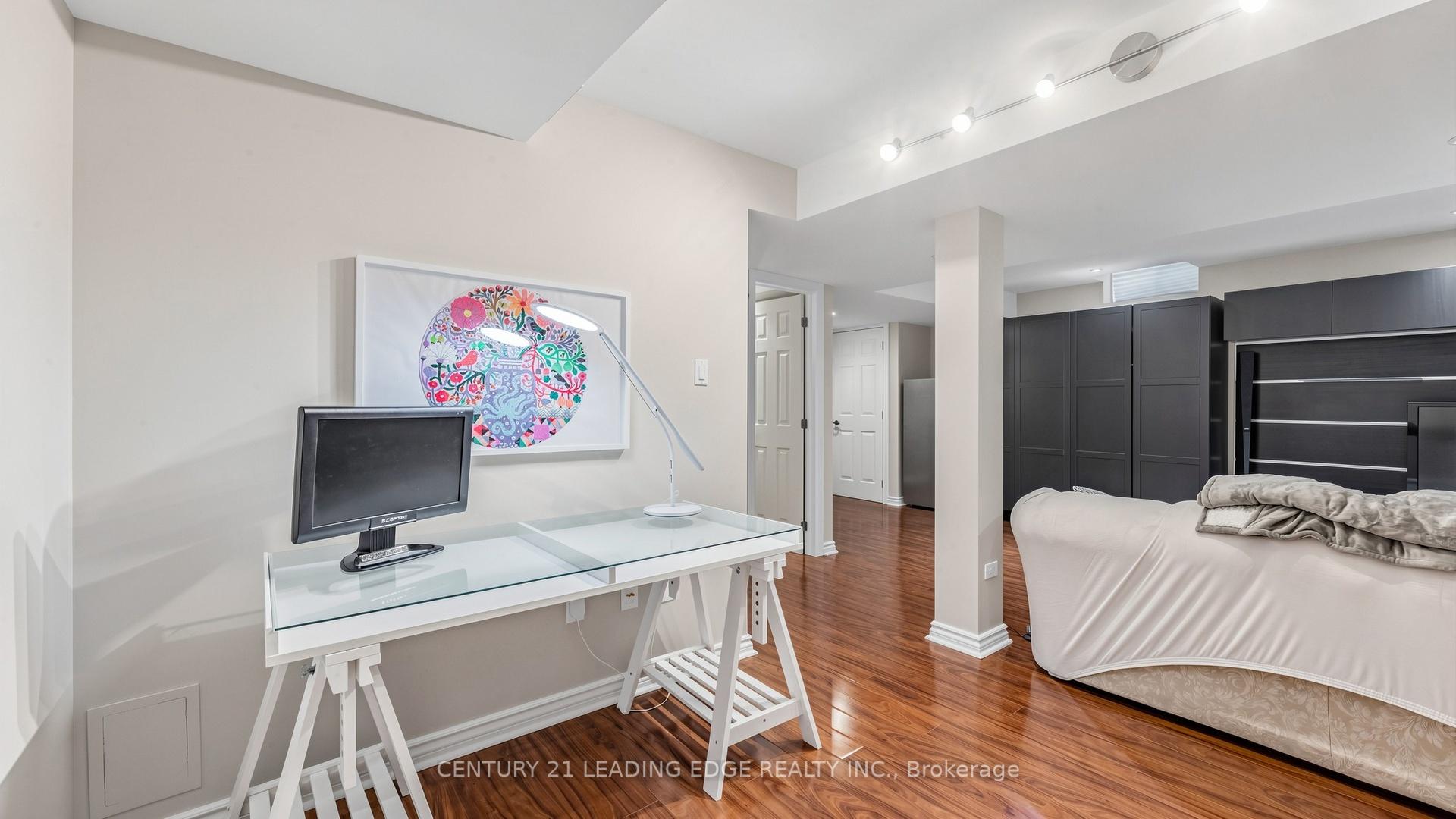 Photo 41 of 168 Valentina Drive, Markham, Village Green-South Unionville — HOMEH