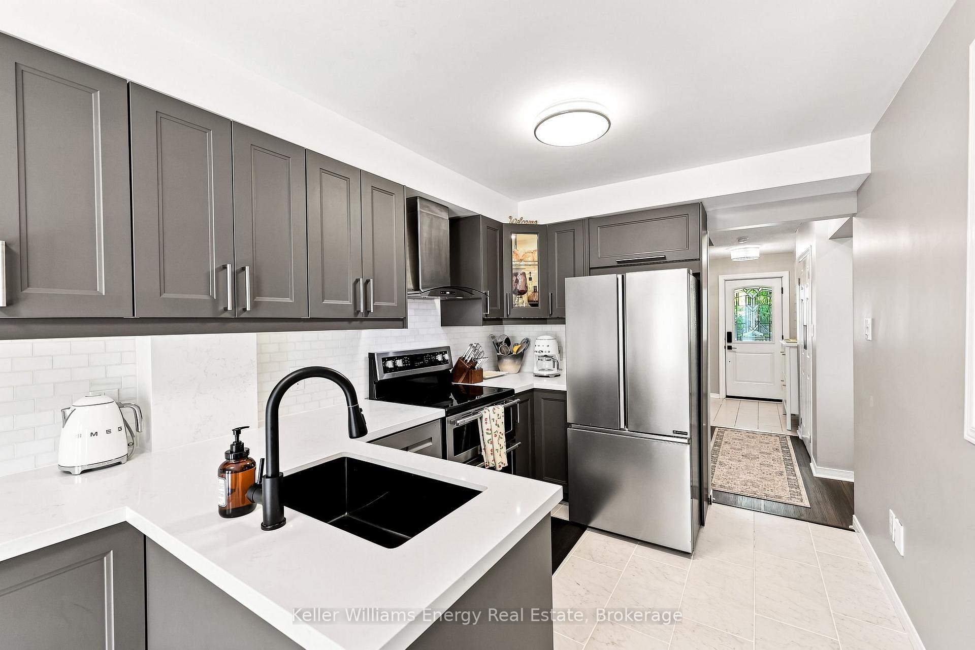 Photo 10 of 58 Pidduck Street, Clarington, Courtice — HOMEH