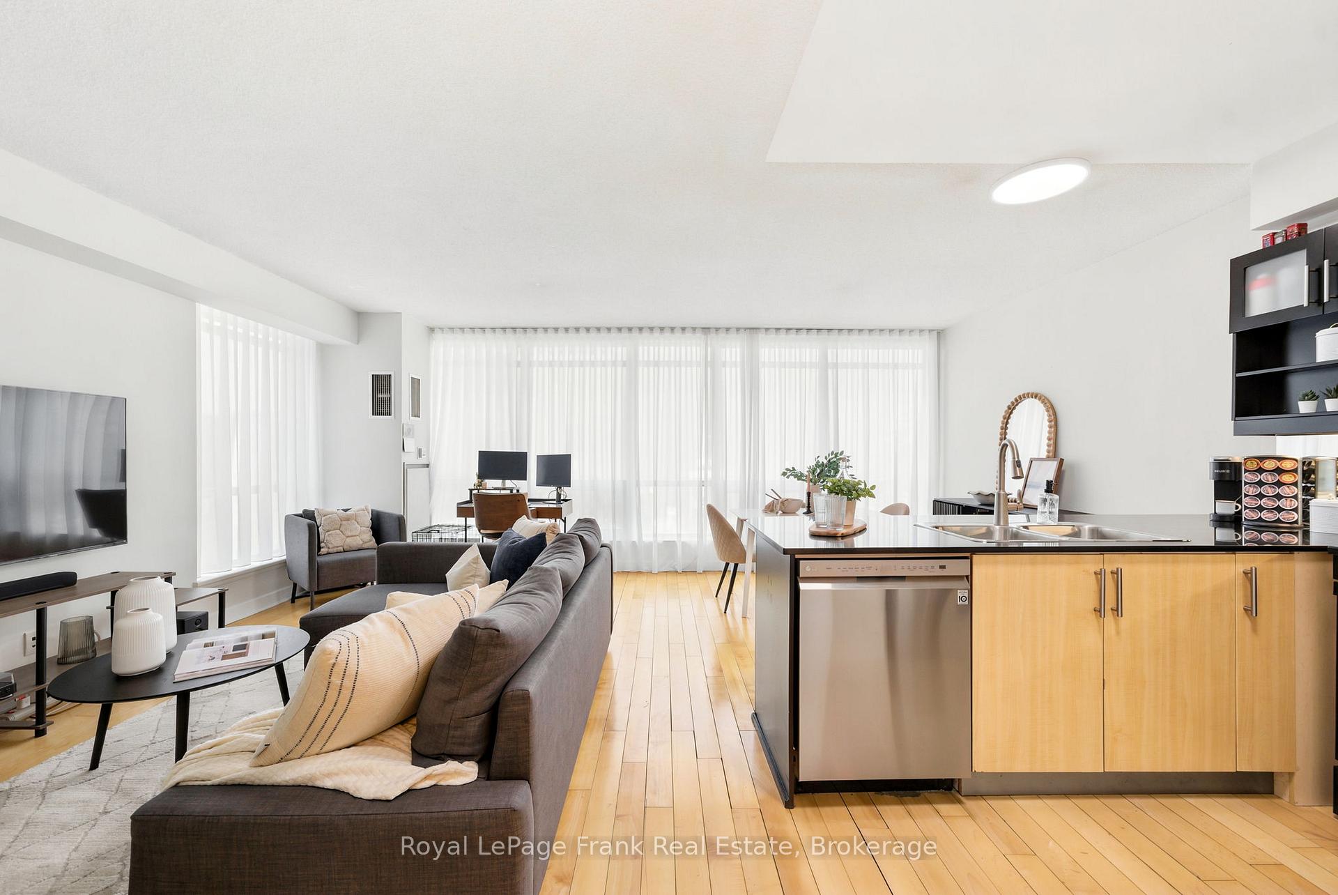 Photo 4 of Unit M24, 350 Wellington Street W, Toronto, Waterfront Communities — HOMEH