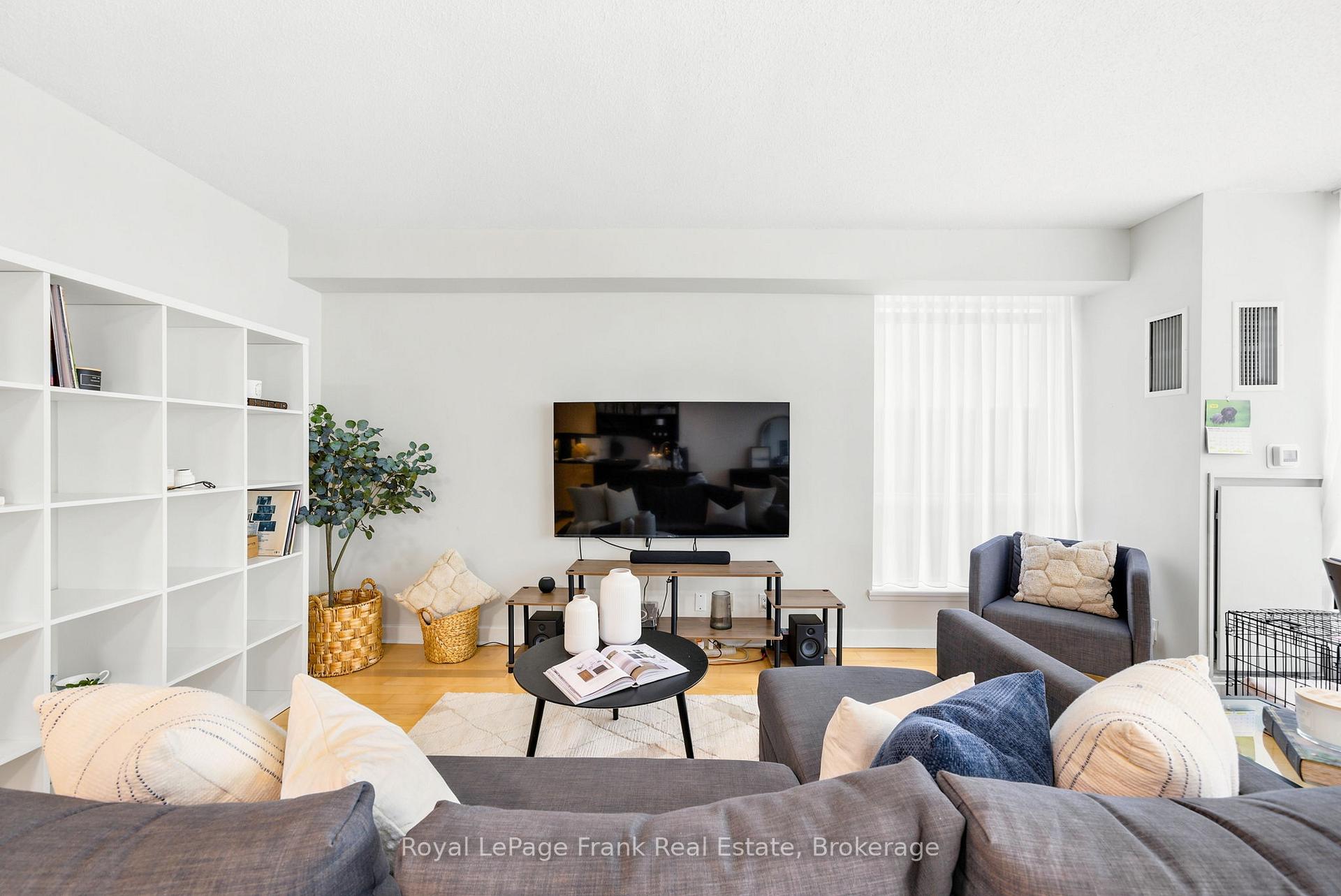 Photo 5 of Unit M24, 350 Wellington Street W, Toronto, Waterfront Communities — HOMEH