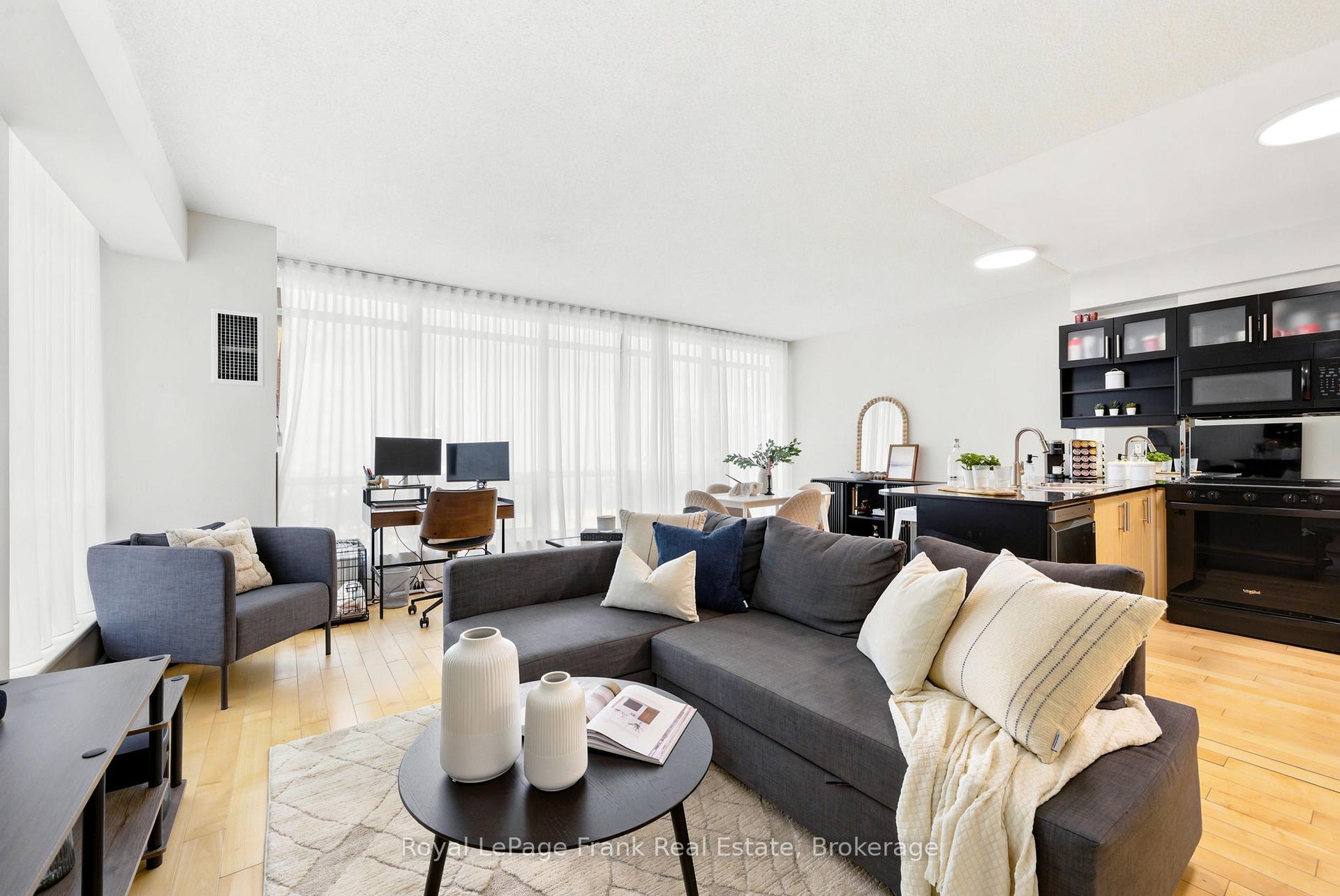 Photo 7 of Unit M24, 350 Wellington Street W, Toronto, Waterfront Communities — HOMEH