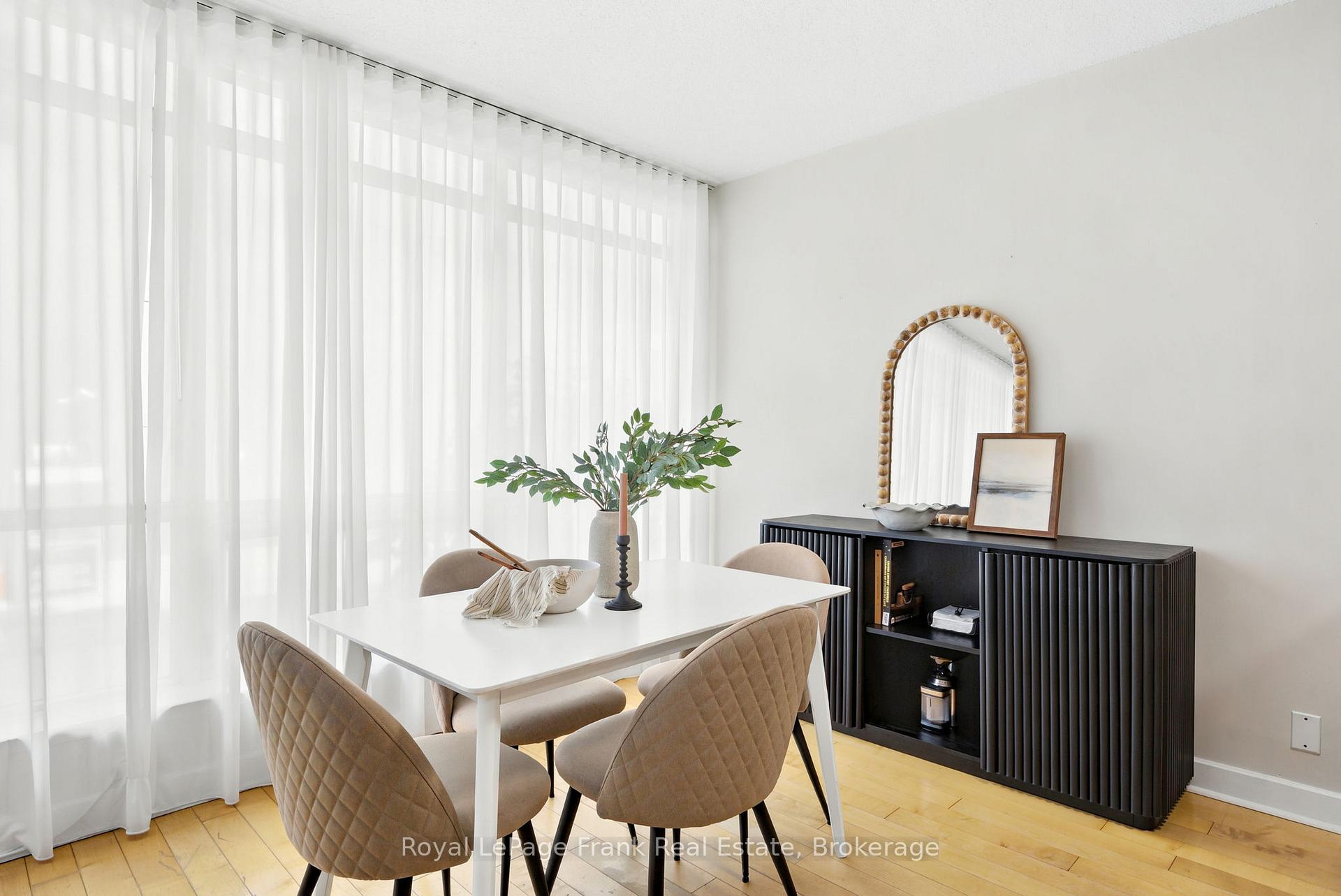 Photo 11 of Unit M24, 350 Wellington Street W, Toronto, Waterfront Communities — HOMEH