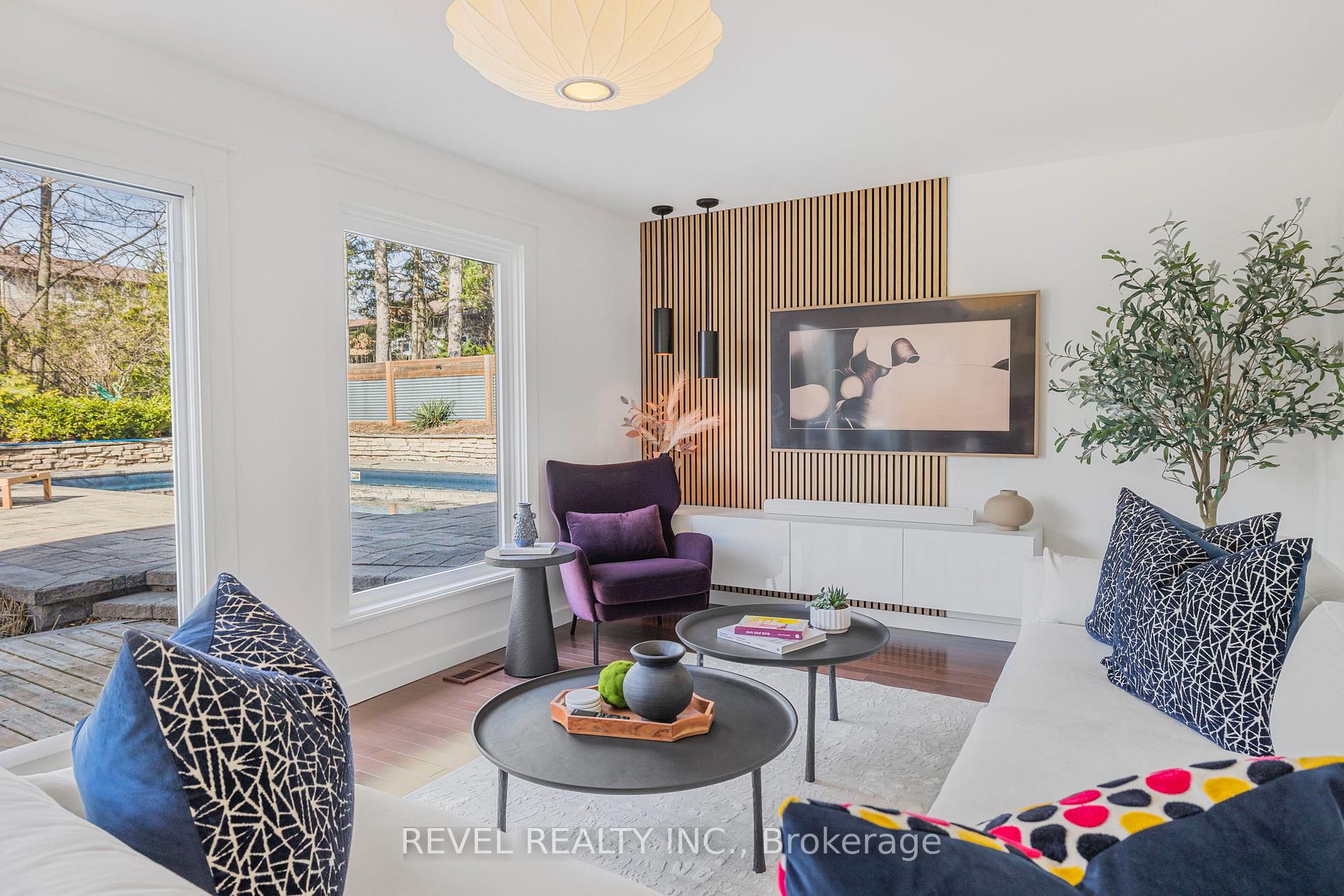 Photo 14 of 10 Shoreview Drive, Barrie, North Shore — HOMEH