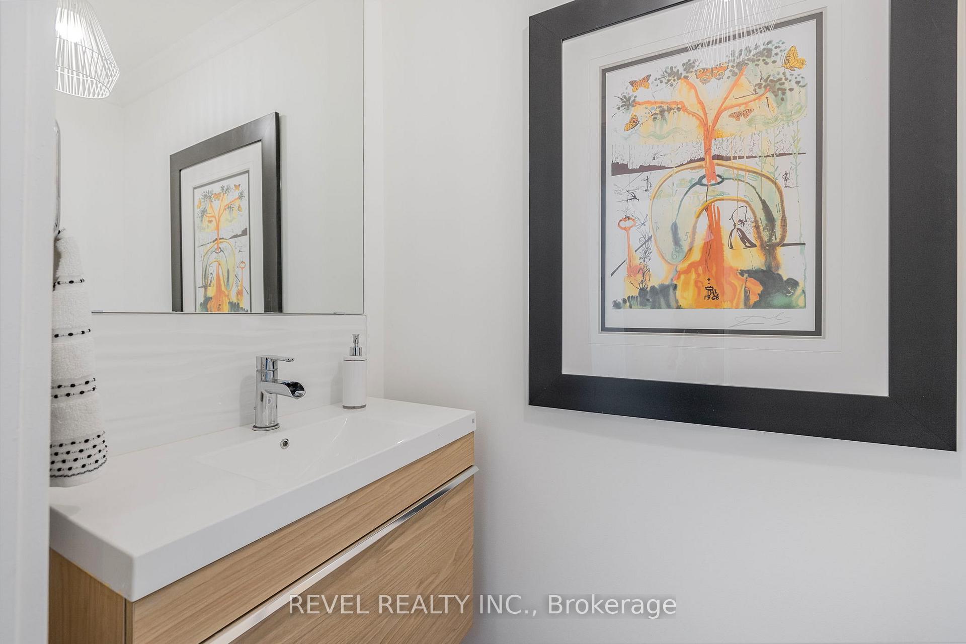 Photo 22 of 10 Shoreview Drive, Barrie, North Shore — HOMEH