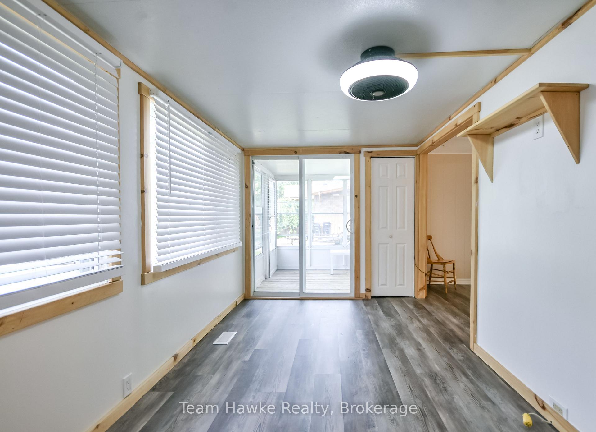 Photo 6 of 11 Ryan's Road, Midland — HOMEH