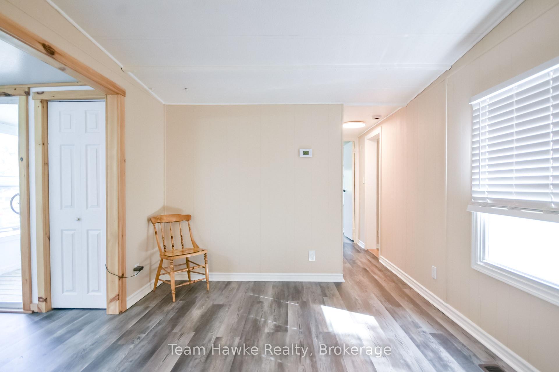 Photo 10 of 11 Ryan's Road, Midland — HOMEH