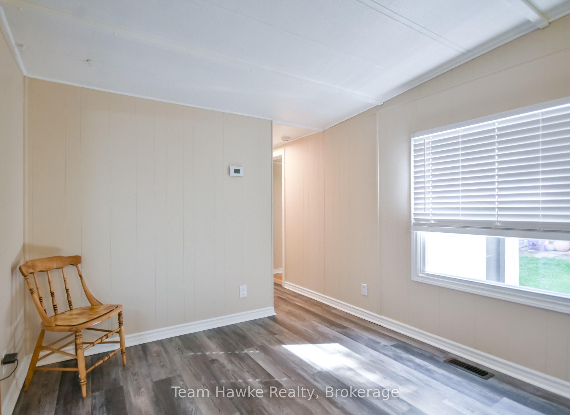 Photo 11 of 11 Ryan's Road, Midland — HOMEH