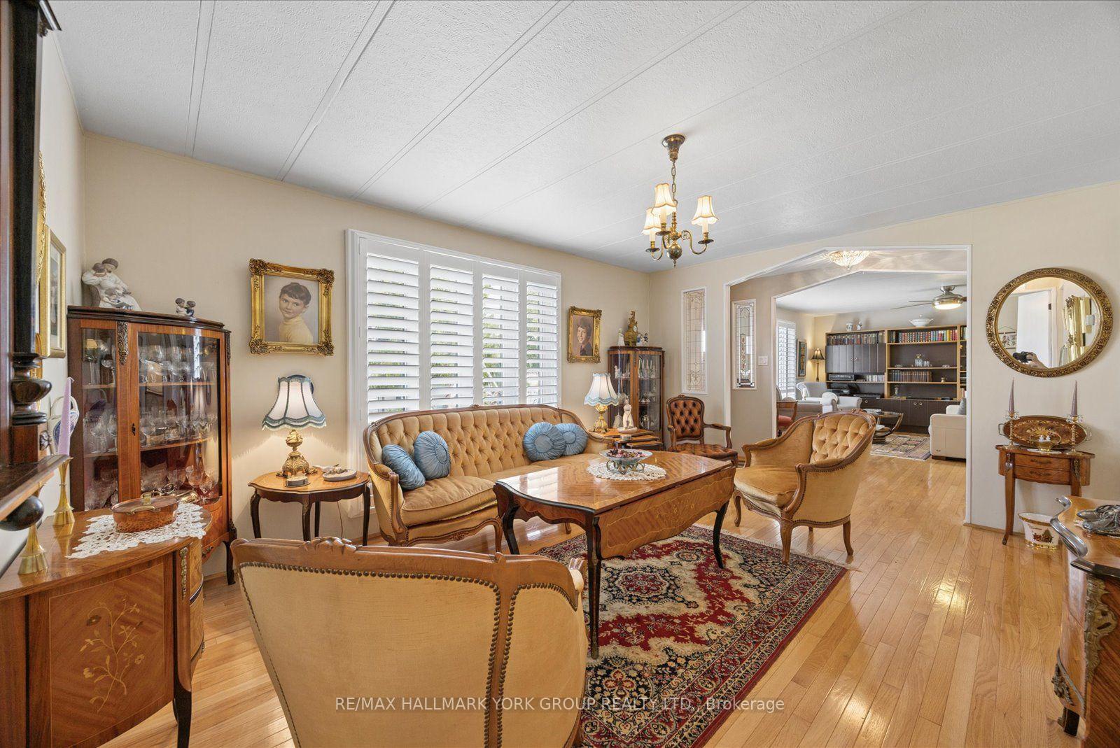 Photo 5 of 10 Kelsey Crescent, Georgina, Sutton & Jackson's Point — HOMEH