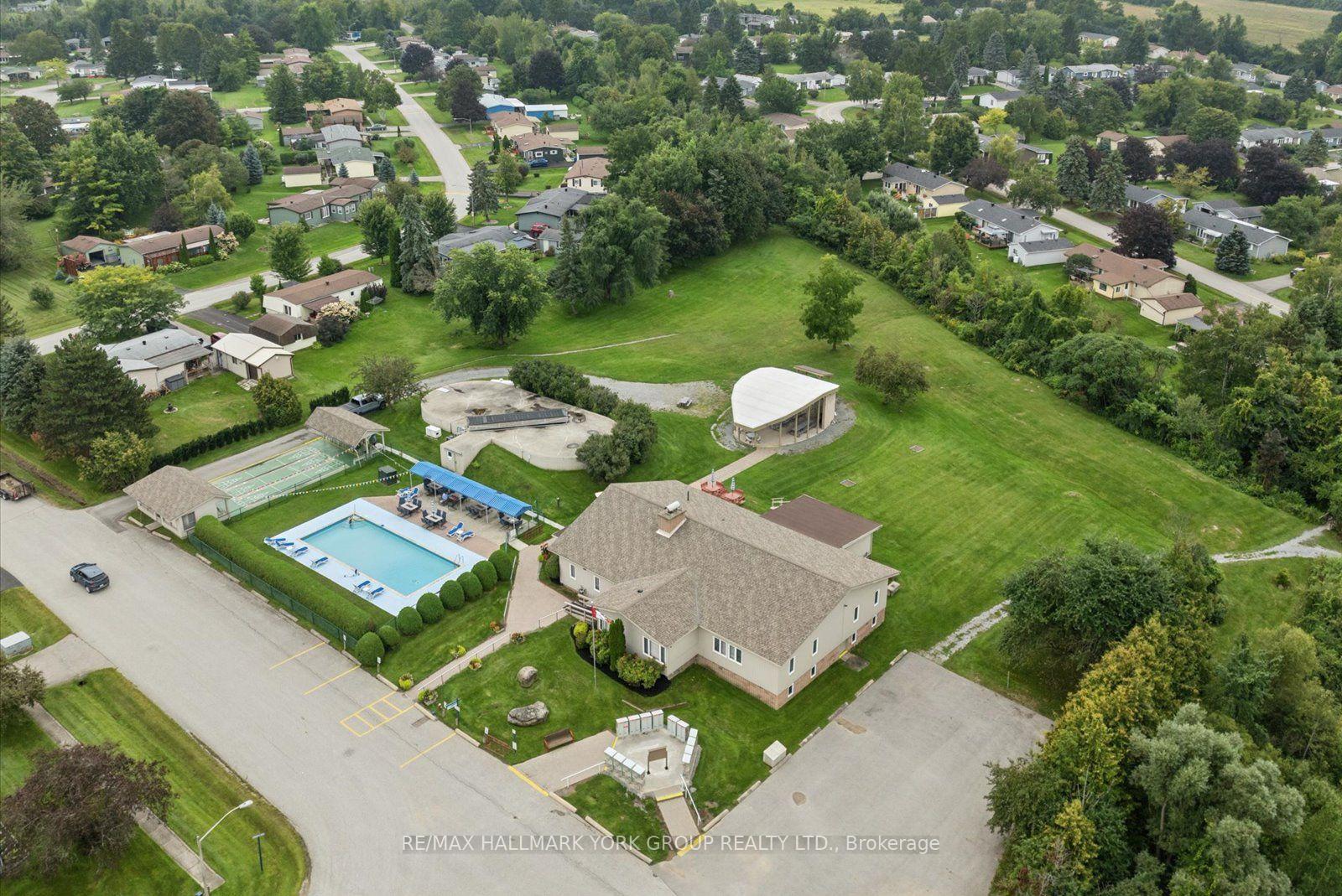 Photo 49 of 10 Kelsey Crescent, Georgina, Sutton & Jackson's Point — HOMEH